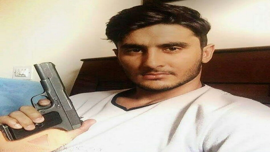 Bambiha Gang: कौन है बंबिहा गैंग जिसके पास हैं 300 से ज्यादा शूटर्स?, कौन था दविंदर बंबिहा? Bambiha Gang: कौन है बंबिहा गैंग जिसके पास हैं 300 से ज्यादा शूटर्स?, कौन था दविंदर बंबिहा?