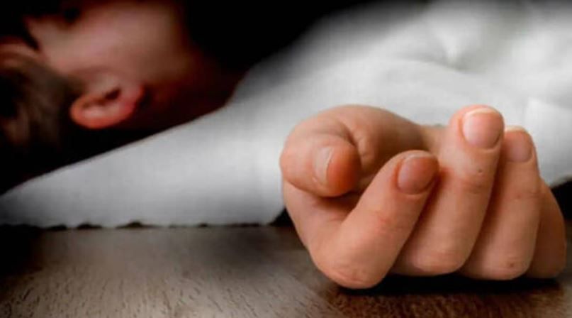 Haryana Crime: दो साल का बच्चा मां की लाश से लिपटकर रोता रहा, कमरे का दरवाजा खुला तो... Haryana Crime: दो साल का बच्चा मां की लाश से लिपटकर रोता रहा, कमरे का दरवाजा खुला तो...