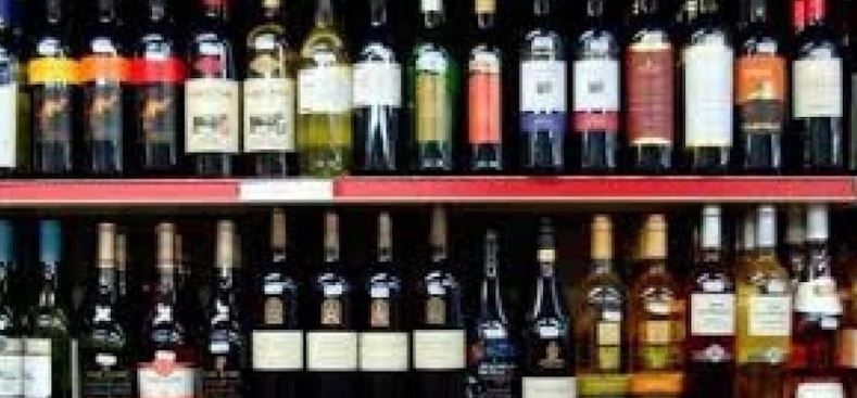 UP Crime: अवैध सम्बन्धों में दो चचेरे भाइयों का सिर काट दिया, महिला समेत तीन गिरफ्तार CrimeTak