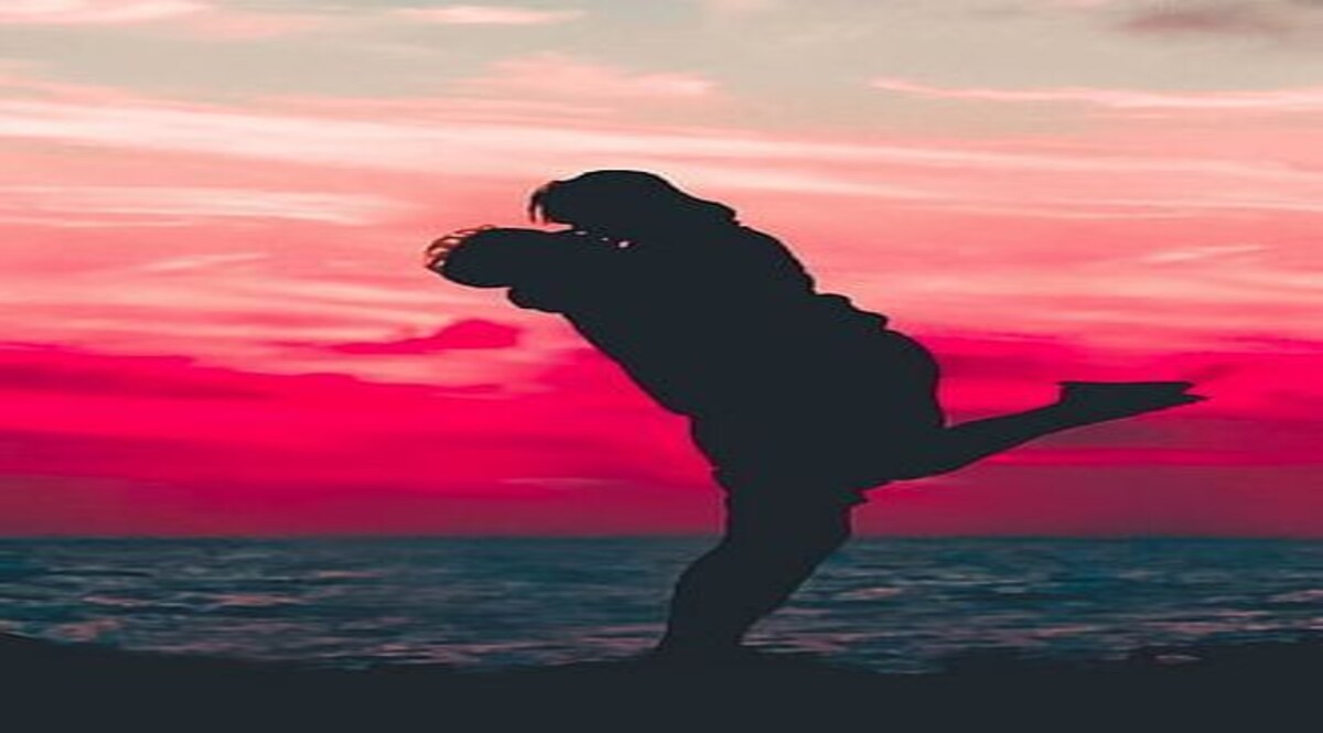 पहले बीवी ने खुद ग़ैर मर्द के साथ सेक्स संबंध का खुलासा किया, उसके बाद जो हुआ वो हैरान कर देगा... CrimeTak