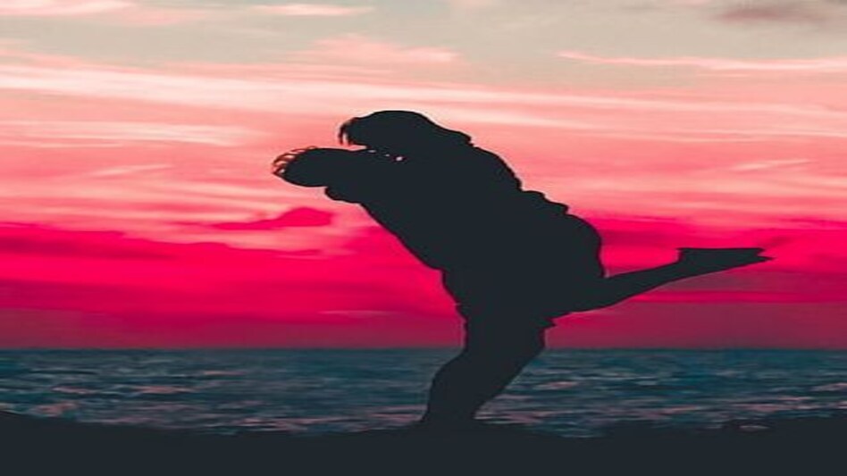 पहले बीवी ने खुद ग़ैर मर्द के साथ सेक्स संबंध का खुलासा किया, उसके बाद जो हुआ वो हैरान कर देगा... पहले बीवी ने खुद ग़ैर मर्द के साथ सेक्स संबंध का खुलासा किया, उसके बाद जो हुआ वो हैरान कर देगा...