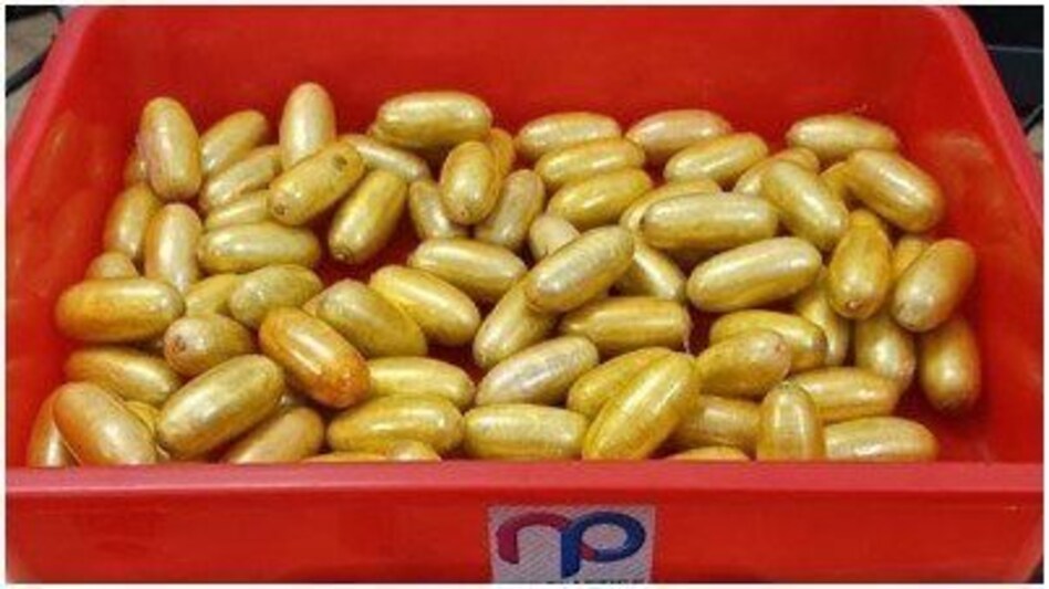 Drugs Crime: पैंट, पैंटी, ब्रा, कंडोम में ड्रग्स और करोड़ों का सोना, मास्टरमाइंड की हैरान करने वाली Videos Drugs Crime: पैंट, पैंटी, ब्रा, कंडोम में ड्रग्स और करोड़ों का सोना, मास्टरमाइंड की हैरान करने वाली...