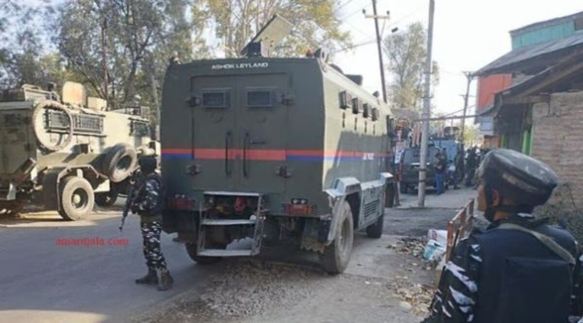 Target Killing: टारगेट किलिंग की दहशत बढ़ी, ग्रेनेड हमले में कन्नौज के दो मजदूरों की मौत, लश्कर का ‘हाइब्रिड’ आतंकी गिरफ्तार CrimeTak