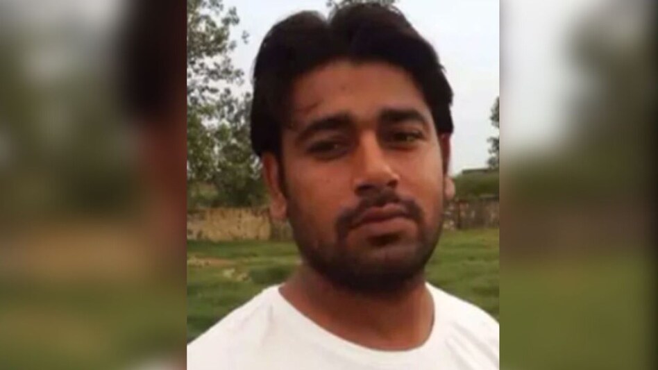 Haryana Crime: रामलीला देखने गए टीटी को हुड़दंगियों ने चाकू से गोद डाला, मौके पर मौत Haryana Crime: रामलीला देखने गए टीटी को हुड़दंगियों ने चाकू से गोद डाला, मौके पर मौत