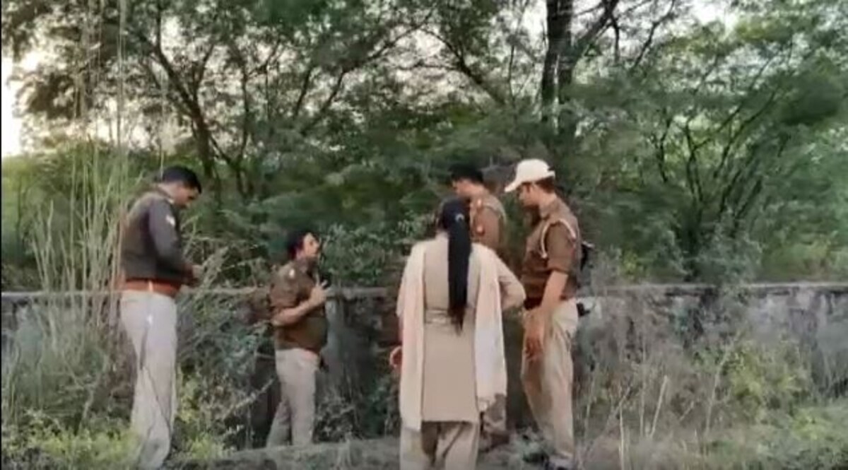 UP Crime: एसएसपी दफ्तर में युवक बोला “कप्तान साहब मैंने पत्नी को मार डाला, लाश जंगल में पड़ी है” CrimeTak