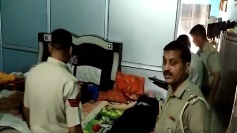 Haryana Crime: आधी रात में उसने पत्नी और दो मासूम बेटियों को क्यों दी खौफनाक मौत? Haryana Crime: आधी रात में उसने पत्नी और दो मासूम बेटियों को क्यों दी खौफनाक मौत?