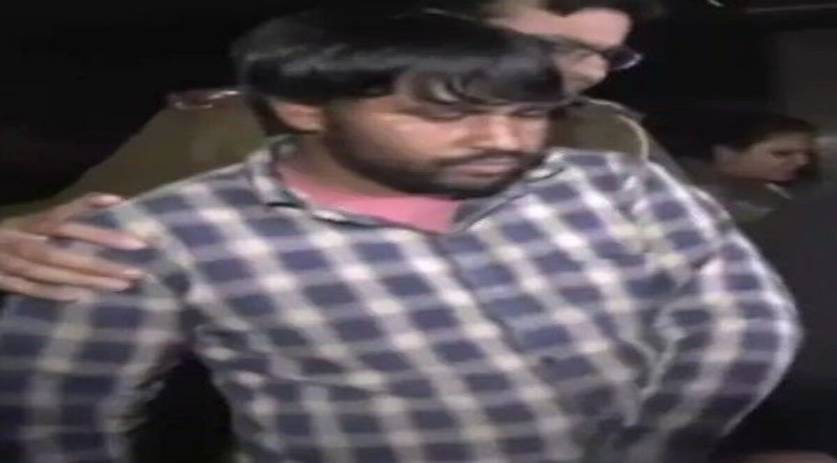 Shraddha Case: हमारी श्रद्धा बहन के 35 टुकड़े करने वाले आफताब के तलवार से 70 टुकड़े करने थे : आरोपी CrimeTak