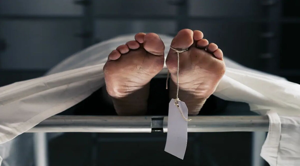 Viral News: मौत की खबर में मातम था, अंतिम संस्कार की तैयारी के बीच जिंदा हुई महिला CrimeTak