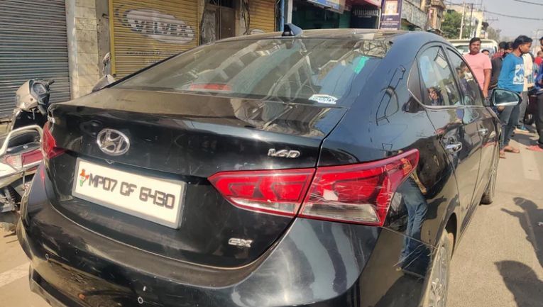 MP Crime: कट्टा दिखाकर सवा करोड़ रुपये लूट लिए, पर पांच घंटे के भीतर ऐसे पकड़े गए लुटेरे MP Crime: कट्टा दिखाकर सवा करोड़ रुपये लूट लिए, पर पांच घंटे के भीतर ऐसे पकड़े गए लुटेरे