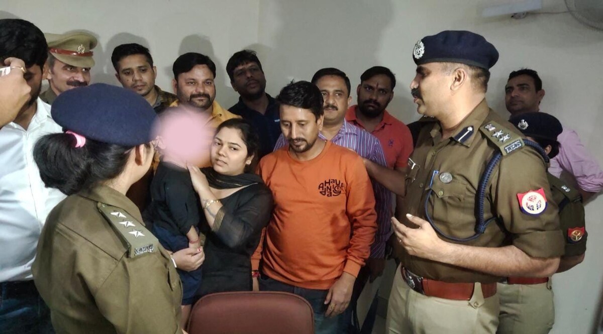 UP Crime: ढाई साल के बच्चे का अपहरण, 20 घंटे चला पुलिस ऑपरेशन, एनकाउंटर के बाद बच्चा बरामद CrimeTak