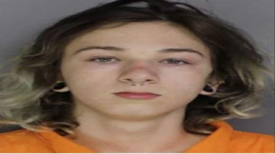 नाबालिग लड़के ने 13 साल की लड़की की हत्या के बाद सोशल मीडिया पर लाश को ठिकाने लगाने का तरीक़ा पूछा नाबालिग लड़के ने 13 साल की लड़की की हत्या के बाद सोशल मीडिया पर लाश को ठिकाने लगाने का तरीक़ा पूछा