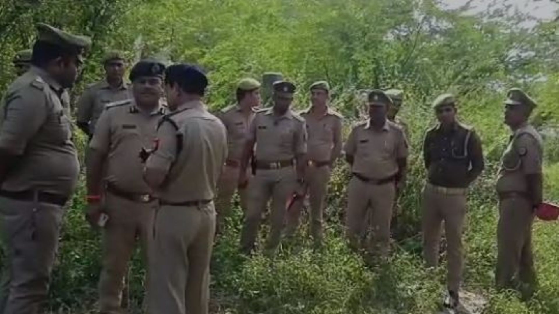 UP Crime: अनोखी तफ्तीश: बैंगलोर के साईबर एक्सपर्ट ने इस तरह किया KISS वाले हत्याकांड का खुलासा!