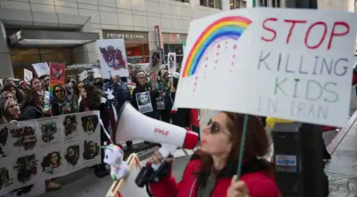 1200 छात्रों को खाने में ज़हर देकर मारने की कोशिश, विरोध की आवाज़ कुचलने की साज़िश CrimeTak