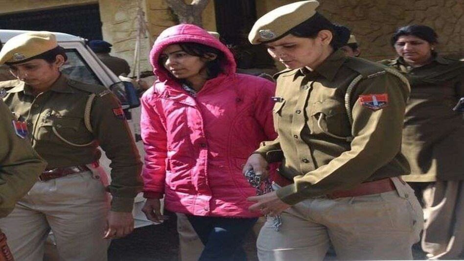 राजू ठेहट की हत्या के बाद सुर्खियों में लेडी डॉन अनुराधा चौधरी का नाम, इसलिए हो रहा है शक़ राजू ठेहट की हत्या के बाद सुर्खियों में लेडी डॉन अनुराधा चौधरी का नाम, इसलिए हो रहा है शक़