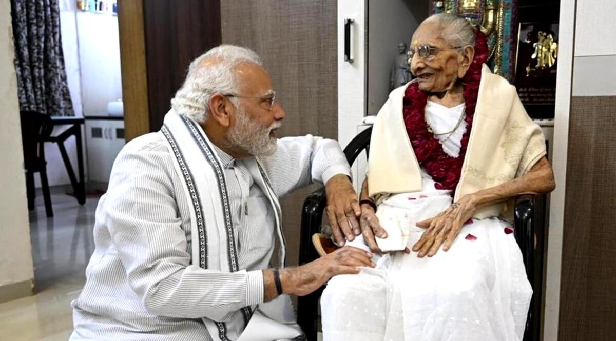 PM Modi Mother: पीएम मोदी की मां हीरा बा का 100 साल की उम्र में निधन CrimeTak