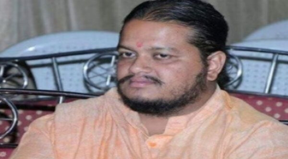 Crime News: सेक्स के लिए ब्लैकमेल कर रहा था ये साधु, MMS वायरल होने पर बाबा ने की आत्महत्या CrimeTak