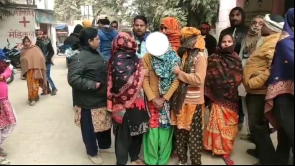 नौकरी दिलाने का झांसा देकर विधवा से गैंगरेप, फिर आगरा में बेचा, मासूम बेटे को भी छीन लिया नौकरी दिलाने का झांसा देकर विधवा से गैंगरेप, फिर आगरा में बेचा, मासूम बेटे को भी छीन लिया