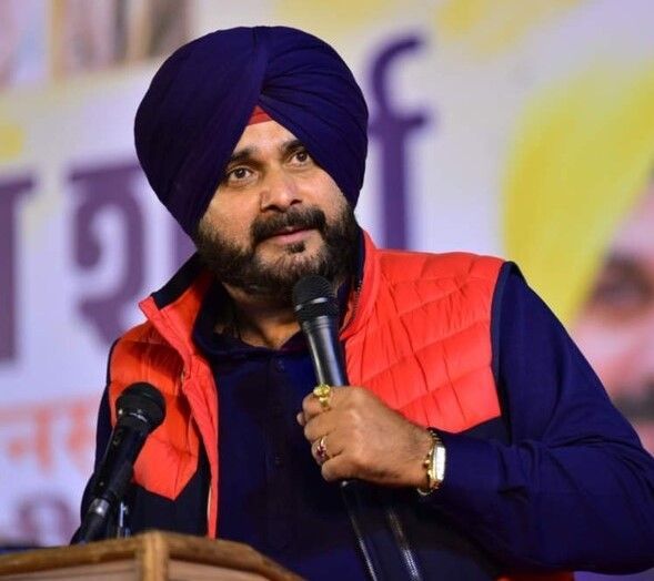 Navjot Singh Sidhu: 'सिद्धू खूंखार जानवर हैं, उनसे दूर रहें...' CrimeTak