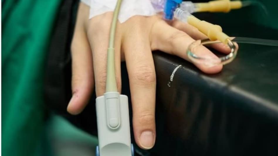 Bihar Crime: पत्नी के मायके जाने से नाराज पति ने काट लिया अपना प्राइवेट पार्ट, अस्पताल में भर्ती Bihar Crime: पत्नी के मायके जाने से नाराज पति ने काट लिया अपना प्राइवेट पार्ट, अस्पताल में भर्ती