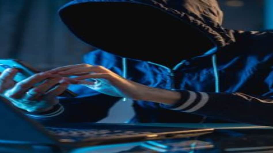 Cyber Crime: दिल्ली की लड़की ने साइबर ठगों की कर दी बोलती बंद, ऐसे बचाया अपना खाता Cyber Crime: दिल्ली की लड़की ने साइबर ठगों की कर दी बोलती बंद, ऐसे बचाया अपना खाता