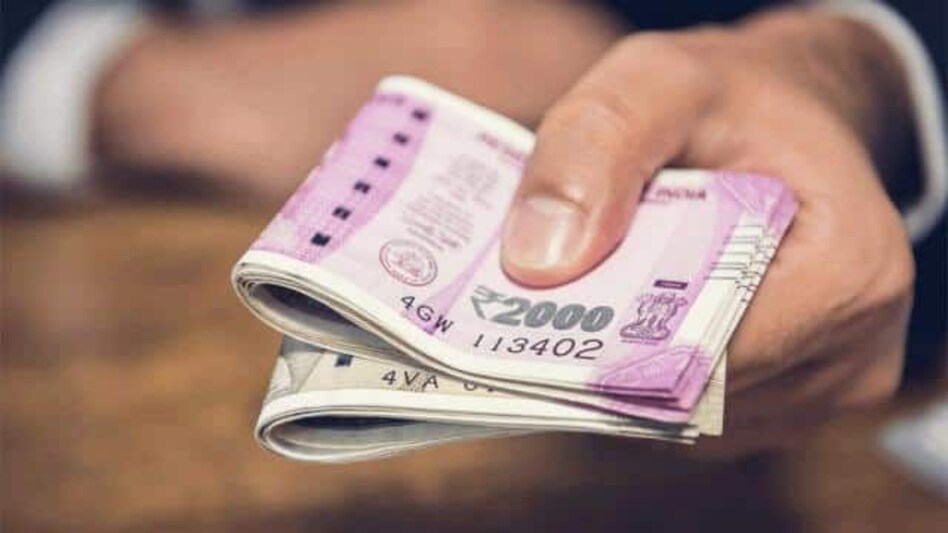 Rajasthan: दो करोड़ की रिश्वत मांगने के आरोप में अतिरिक्त पुलिस अधीक्षक गिरफ्तार Rajasthan: दो करोड़ की रिश्वत मांगने के आरोप में अतिरिक्त पुलिस अधीक्षक गिरफ्तार