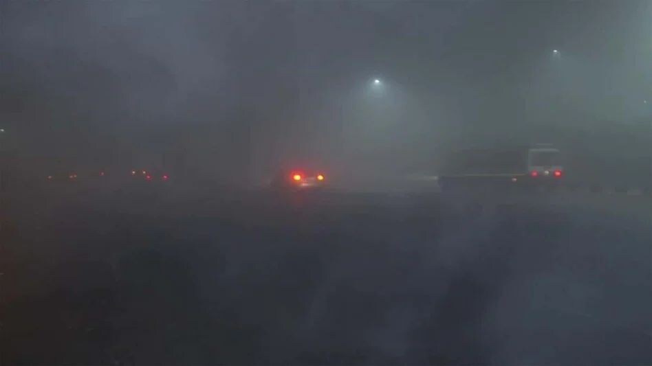 Delhi Weather Accidents: सर्दी और कोहरे की डबल मार, तापमान दो डिग्री सेल्सियस, कई जगहों पर एक्सिडेंट, ऑरेंज अलर्ट जारी Delhi Weather Accidents: सर्दी और कोहरे की डबल मार, तापमान दो डिग्री सेल्सियस, कई जगहों पर एक्सिडें...