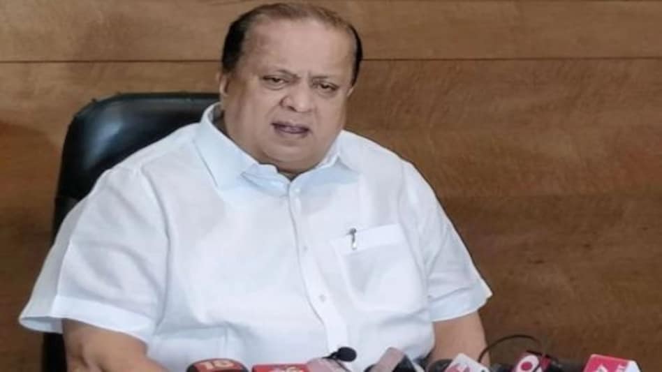 Mumbai ED Raid: NCP नेता हसन मुश्रीफ के ठिकानों पर ईडी की रेड, चीनी मिल भ्रष्टाचार से जुड़ा मामला Mumbai ED Raid: NCP नेता हसन मुश्रीफ के ठिकानों पर ईडी की रेड, चीनी मिल भ्रष्टाचार से जुड़ा मामला