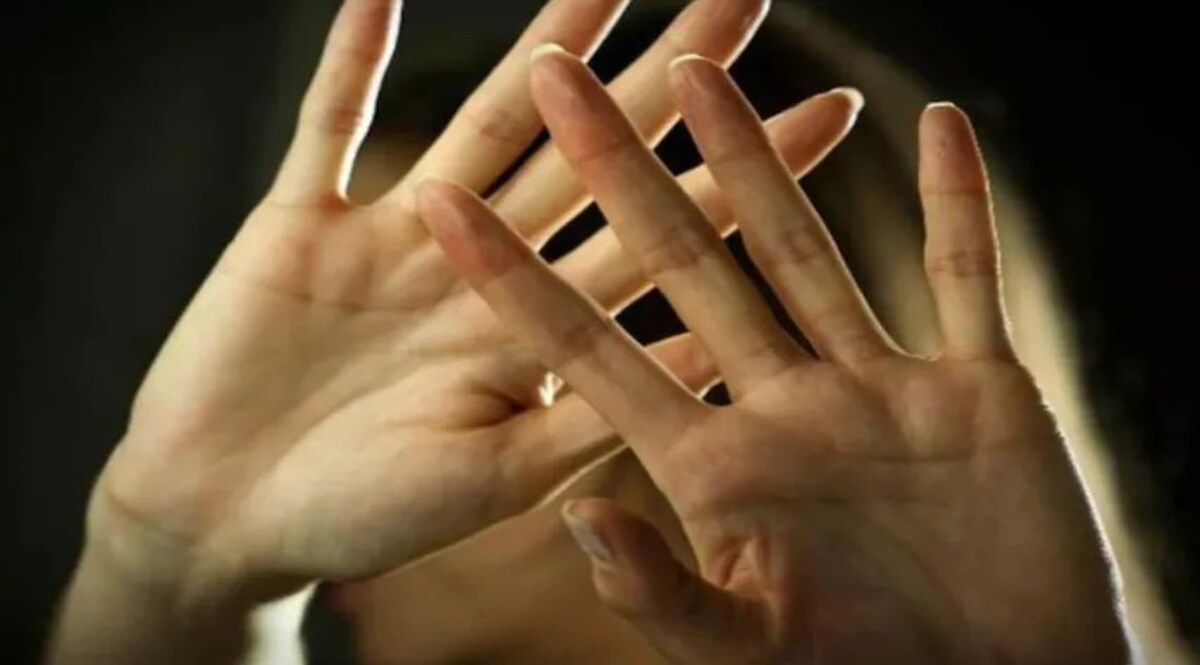 Crime News: मंदबुद्धि युवक के साथ तीन लोगों किया दुष्कर्म Social Media