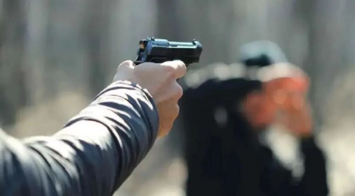 UP Crime News: नोएडा में नकाबपोश लुटेरों का गैंग, लूट व मारपीट के बाद नंगा करके करते हैं ये काम! जांच में जुटी पुलिस