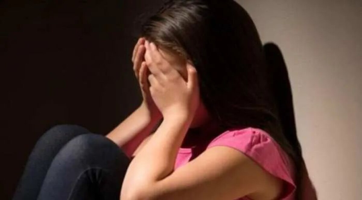 CRIME NEWS: 12 साल की लड़की से 72 साल के बुजुर्ग ने किया रेप Social Media