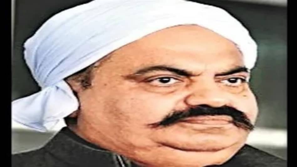 Umesh Pal Murder: मर्डर के आरोपी की एक तस्वीर सामने आई! सबसे पहले गोली चलाने वाला शख्स गुलाम था Umesh Pal Murder: मर्डर के आरोपी की एक तस्वीर सामने आई! सबसे पहले गोली चलाने वाला शख्स गुलाम था