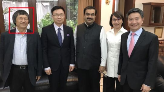 Hindenburg Report: चीनी नागरिक के साथ गौतम अडानी का रिश्ता क्या कहलाता है, रिपोर्ट ने उठाया सवाल Hindenburg Report: चीनी नागरिक के साथ गौतम अडानी का रिश्ता क्या कहलाता है, रिपोर्ट ने उठाया सवाल