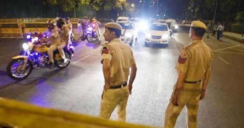 Delhi News: शब-ए-बारात पर हुड़दंग किया तो खैर नहीं, 759 अधिकारी रखेंगे नज़र हर चौराहे पर इंतजाम