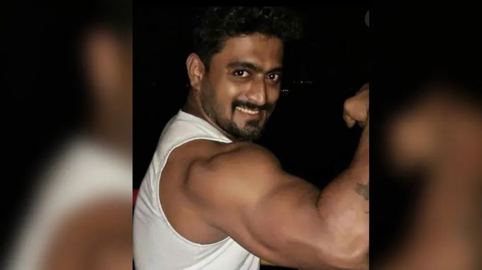 Mumbai Crime: आर्मी के पूर्व जवान ने पत्नी को चाकू से गोदकर मार डाला, थाने में किया सरेंडर