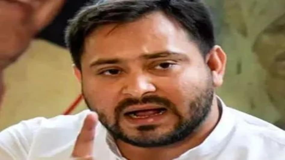 तेजस्वी यादव को फिलहाल गिरफ्तार नहीं किया जाएगा - सीबीआई तेजस्वी यादव को फिलहाल गिरफ्तार नहीं किया जाएगा - सीबीआई