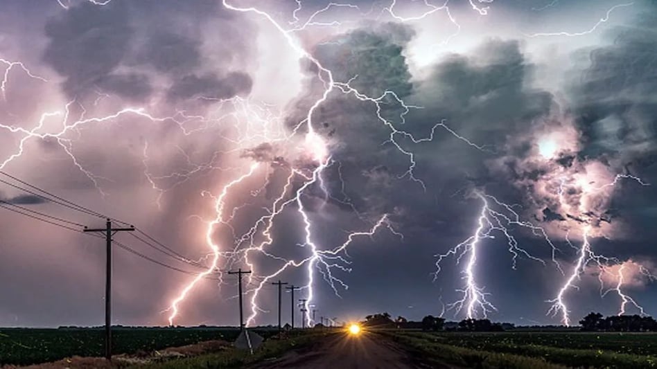 Rajasthan News: बिजली गिरने से हुई कई लोगों की मौत और बच्चे भी झुलसे Rajasthan News: बिजली गिरने से हुई कई लोगों की मौत और बच्चे भी झुलसे