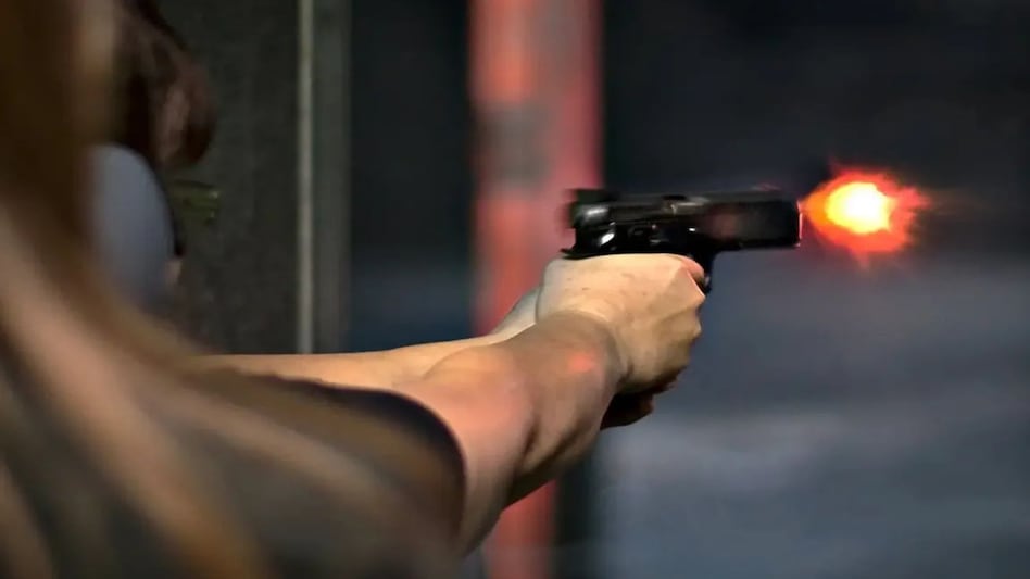 MP Crime News: प्रेमिका ने प्रेमी से कहा मेरे सीने में गोली मारो, प्रेमी ने प्रेमिका को गोली मारी, फिर फांसी पर झूल गया...सुसाइड नोट में ये लिखा! MP Crime News: प्रेमिका ने प्रेमी से कहा मेरे सीने में गोली मारो, प्रेमी ने प्रेमिका को गोली मारी, ...