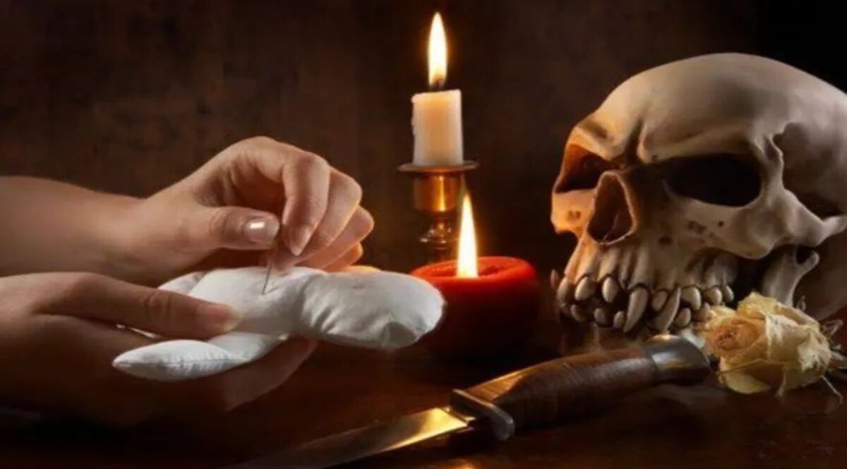 Mumbai News: सास ने बहू पर कराया काला जादू, महिला ने पति और ससुराल वालों पर लगाया यौन उत्पीड़न का आरोप Social Media