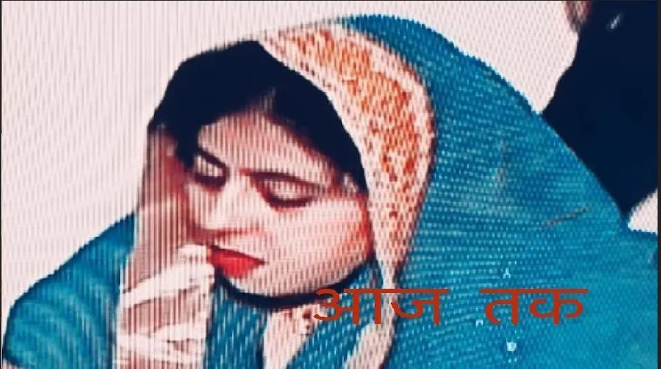 Umesh Pal murder case: अतीक अहमद की पत्नी शाइस्ता परवीन की पहली तस्वीर आई सामने Umesh Pal murder case: अतीक अहमद की पत्नी शाइस्ता परवीन की पहली तस्वीर आई सामने