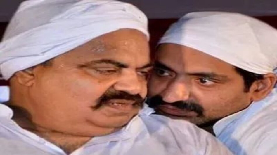 Atiq Ahmed Brother Asraf: अतीक का भाई अशरफ भी प्रयागराज की तरफ रवाना! Atiq Ahmed Brother Asraf: अतीक का भाई अशरफ भी प्रयागराज की तरफ रवाना!