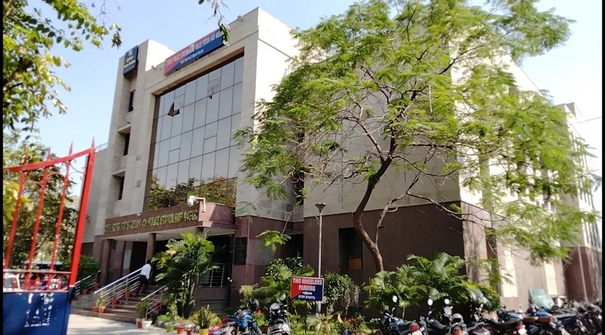 Delhi Latest News: दिल्ली के निर्मल छाया होम से पांच लड़कियां फरार, 4 विदेशी मूल की युवतियां भी शामिल जांच में जुटी पुलिस