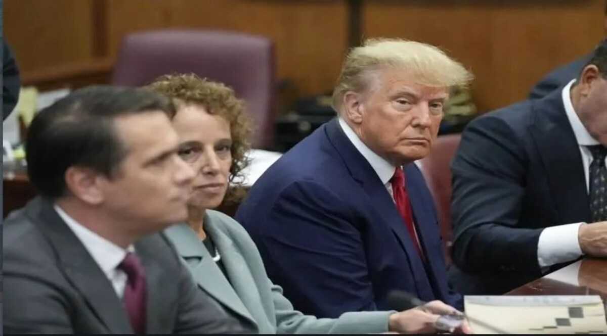 Donald Trump LIVE: पोर्न स्टार से जुड़े मामले में सुनवाई पूरी, कोर्ट ने डोनाल्ड ट्रंप पर लगाया 1.22 लाख डॉलर का जुर्माना. Donald Trump LIVE