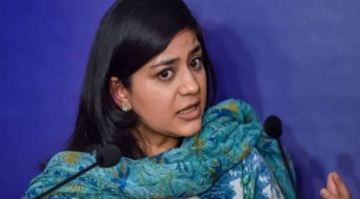 Srinagar: अपराधी या आतंकवादी नहीं हूं, अपने पासपोर्ट के लिए कानूनी लड़ाई जारी रखूंगी : इल्तिजा मुफ्ती इल्तिजा मुफ्ती