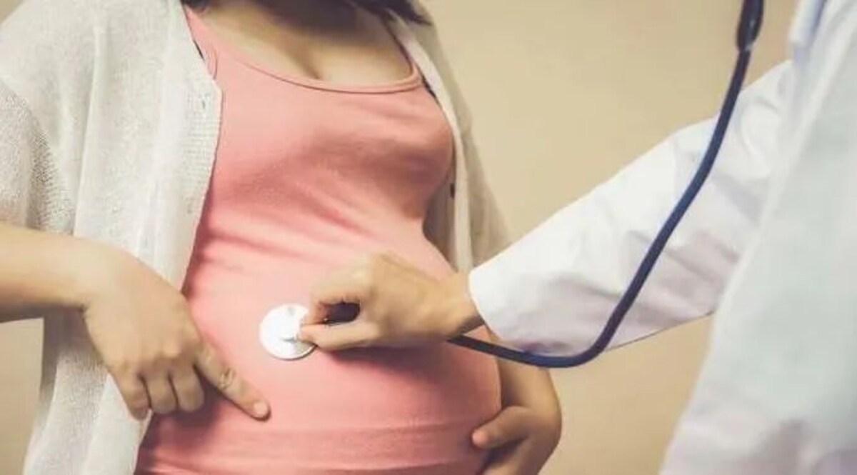 Rajasthan News: शादी का झांसा देकर लड़के ने लड़की को बनाया अपनी हवस का शिकार, कई बार कराया गर्भपात Social Media