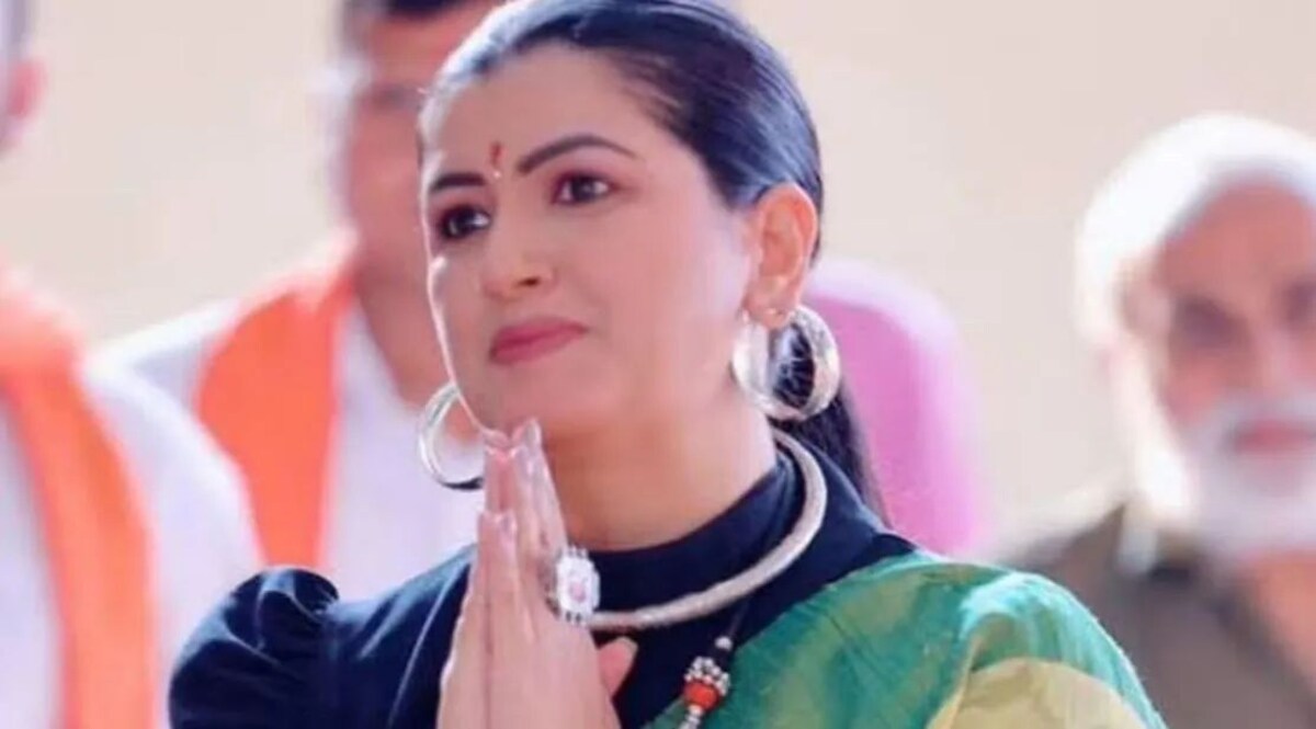 Gujarat News: भड़काऊ भाषण मामले में काजल हिंदुस्तानी को 14 दिनों की न्यायिक हिरासत, जूनागढ़ जेल भेजा गया जांच में जुटी पुलिस