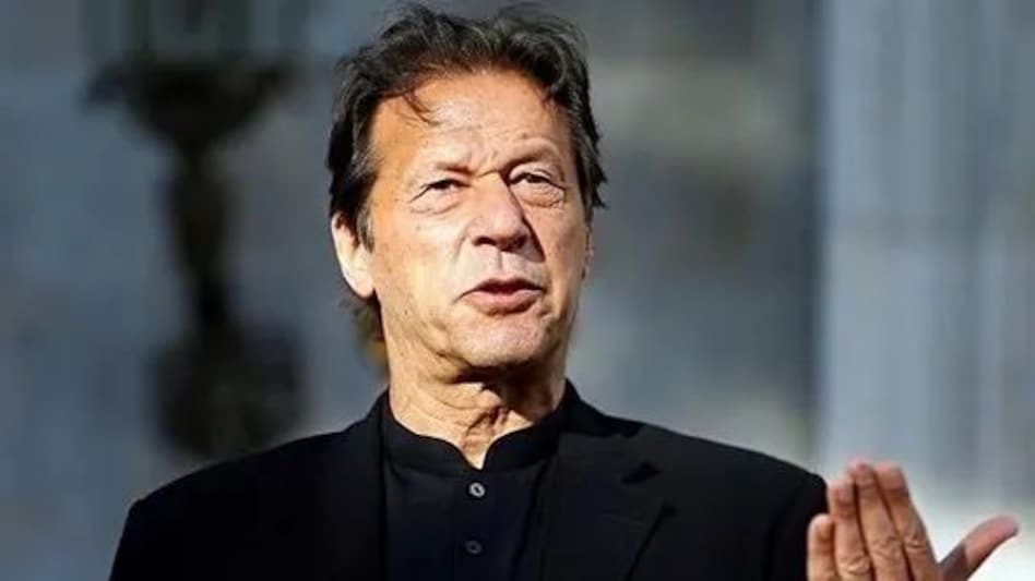 Imran Khan : पाकिस्तान में अदालत ने इमरान खान को 3 मामलों में चार मई तक अंतरिम जमानत दी Imran Khan : पाकिस्तान में अदालत ने इमरान खान को 3 मामलों में चार मई तक अंतरिम जमानत दी