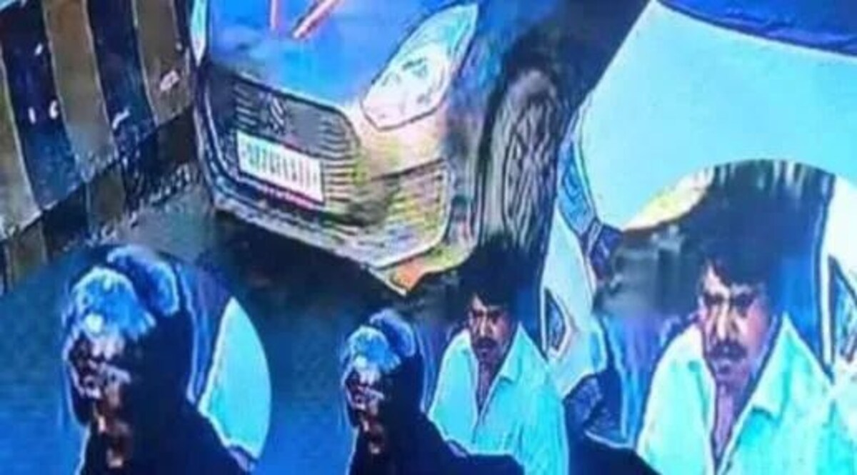 Atiq Murder Update: कहां है अतीक की पत्नी शाइस्ता और गुड्डू मुस्लिम? Atiq Murder Update: कहां है अतीक की पत्नी शाइस्ता और गुड्डू मुस्लिम?