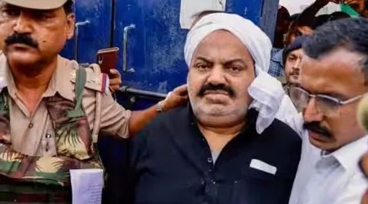 Atiq Updates: अतीक की 100 से ज्यादा सेल डीड बरामद! Atiq Updates: अतीक की 100 से ज्यादा सेल डीड बरामद!