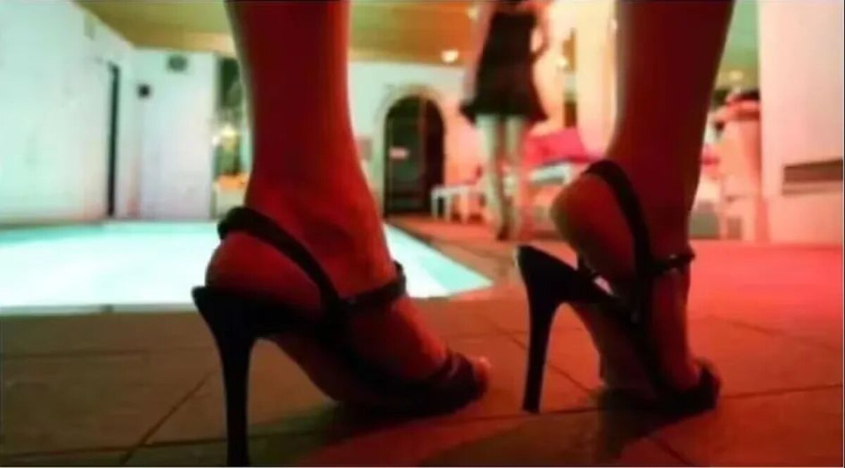 मुंबई में हाई प्रोफाइल सेक्स रैकेट का भंडाफोड़, भोजपुरी एक्ट्रेस गिरफ्तार crimetak