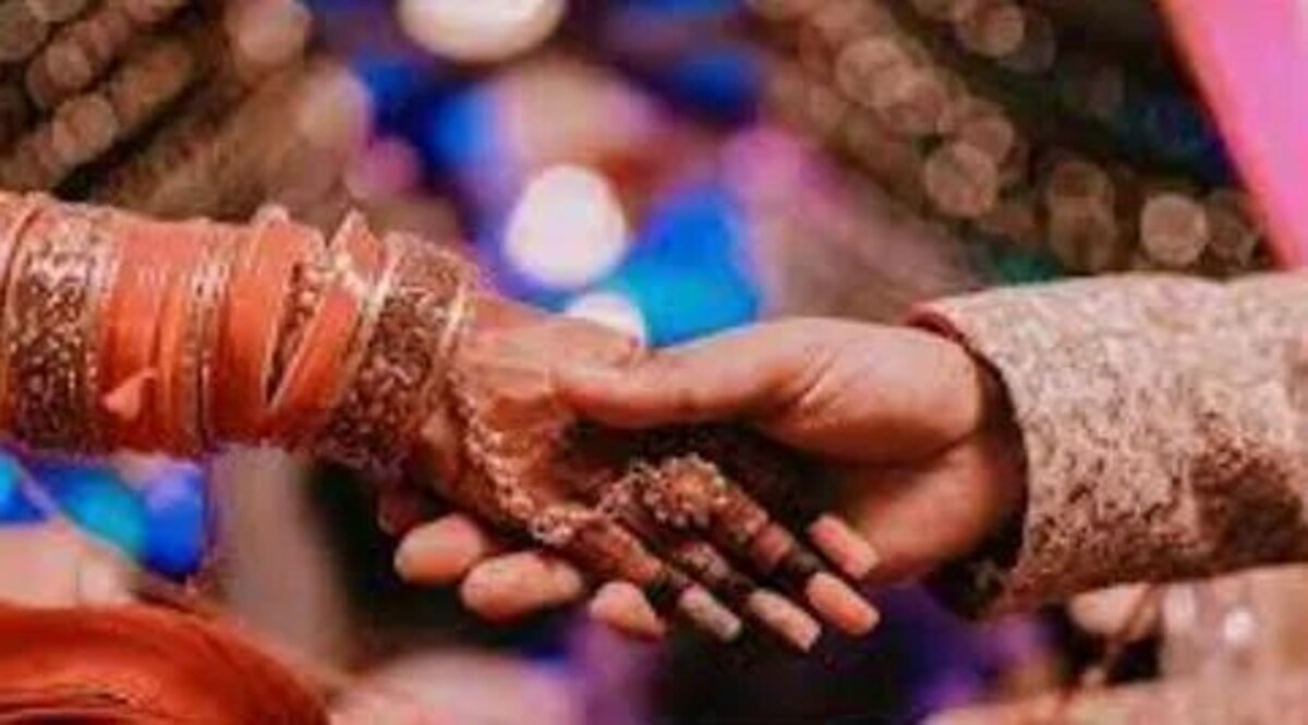 भारतीय मूल के बुजुर्ग ने सिंगापुर में फर्जी शादी करवाई, हुई जेल Singapore News